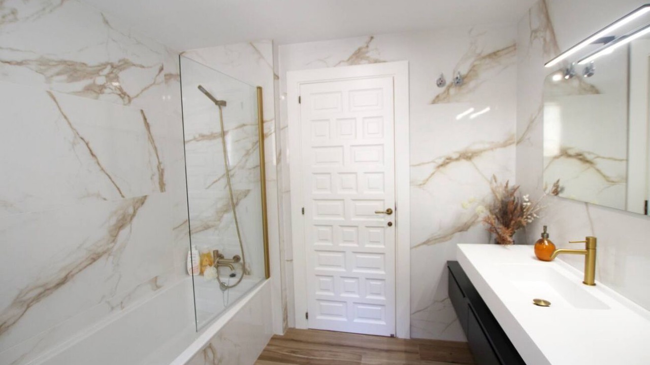 Photo of Bathroom in Atamaria
