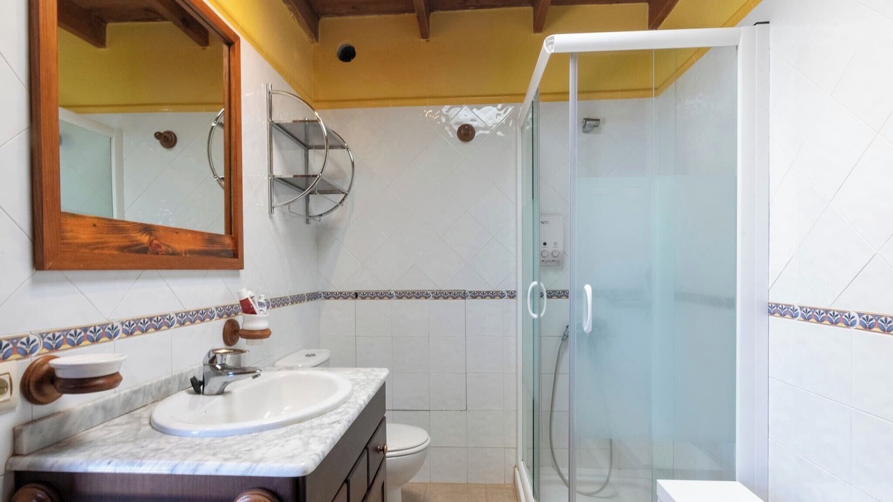 Photo of Bathroom in Firgas