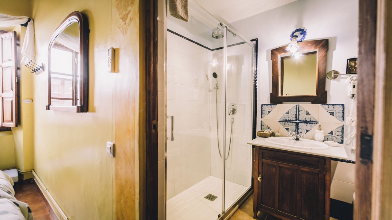 Photo of Bathroom in Fornalutx