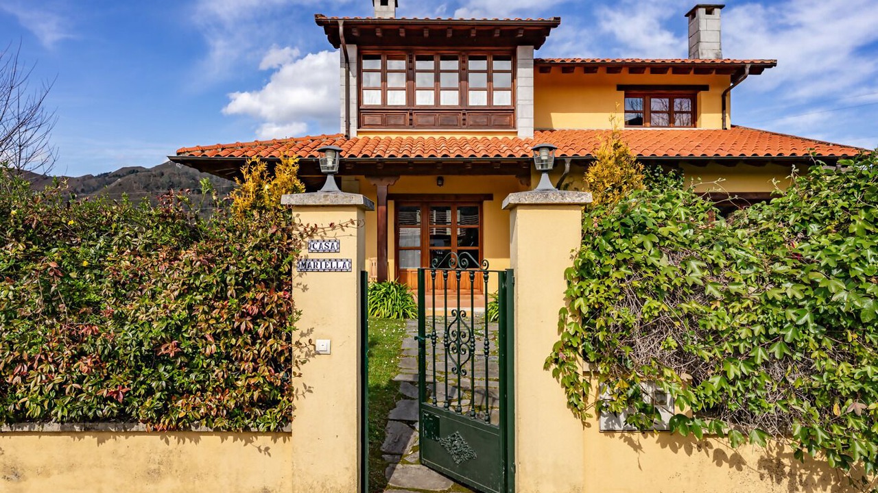 Photo of Outdoor in Linares