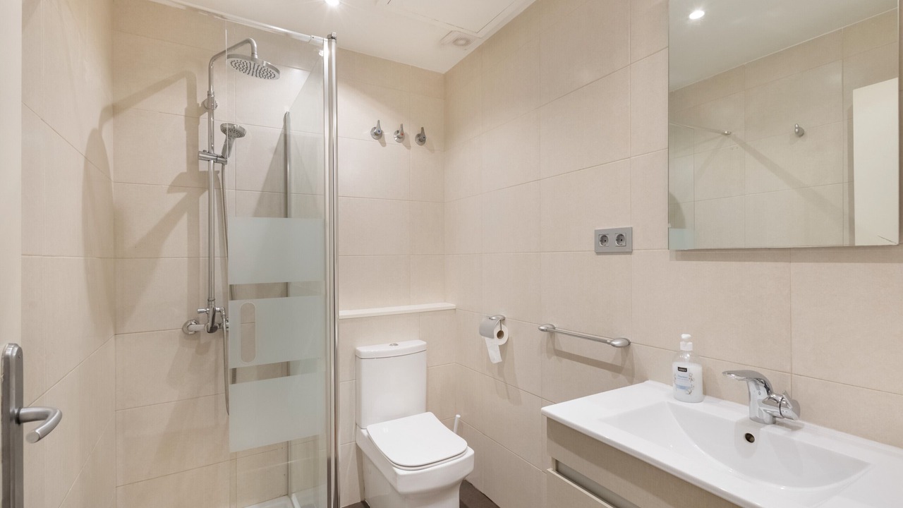 Photo of Bathroom in Passeig i Rodalia