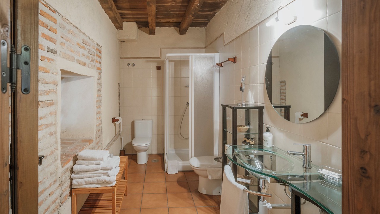 Photo of Bathroom in Mozoncillo