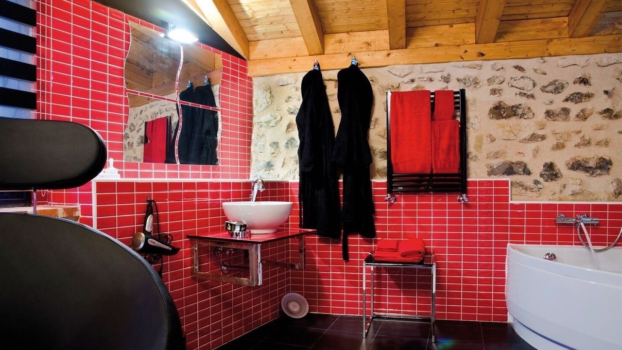 Photo of Bathroom in Pradena