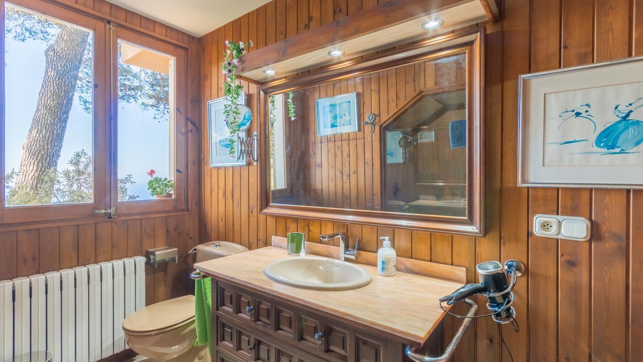 Photo of Bathroom in Valldemossa