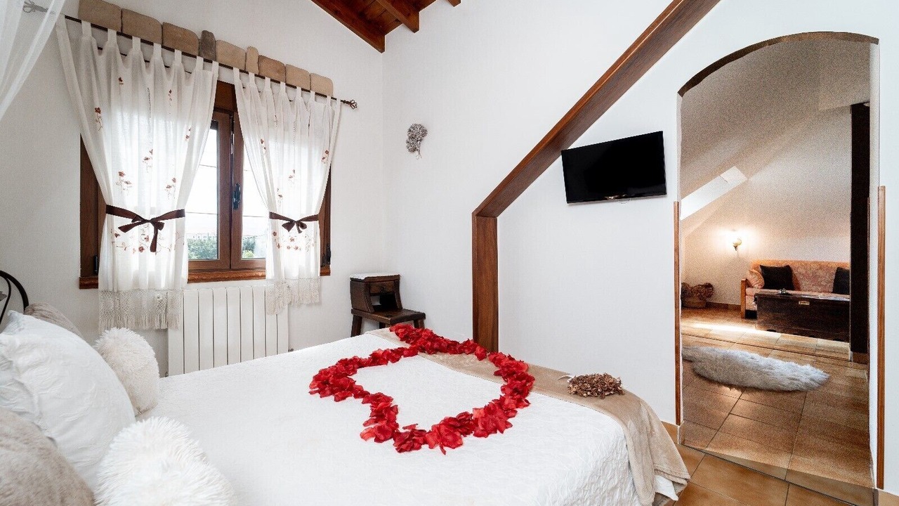 Photo of Bedroom in Rubayo