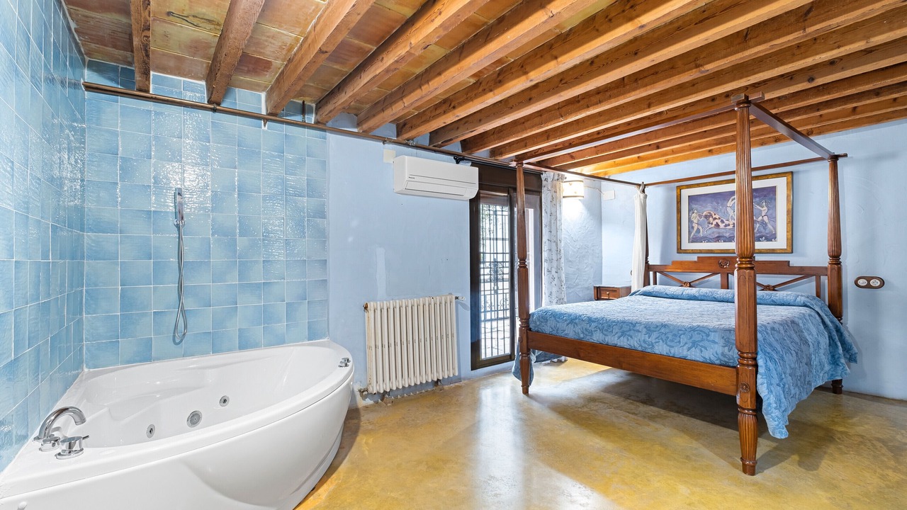 Photo of Bathroom in Catral