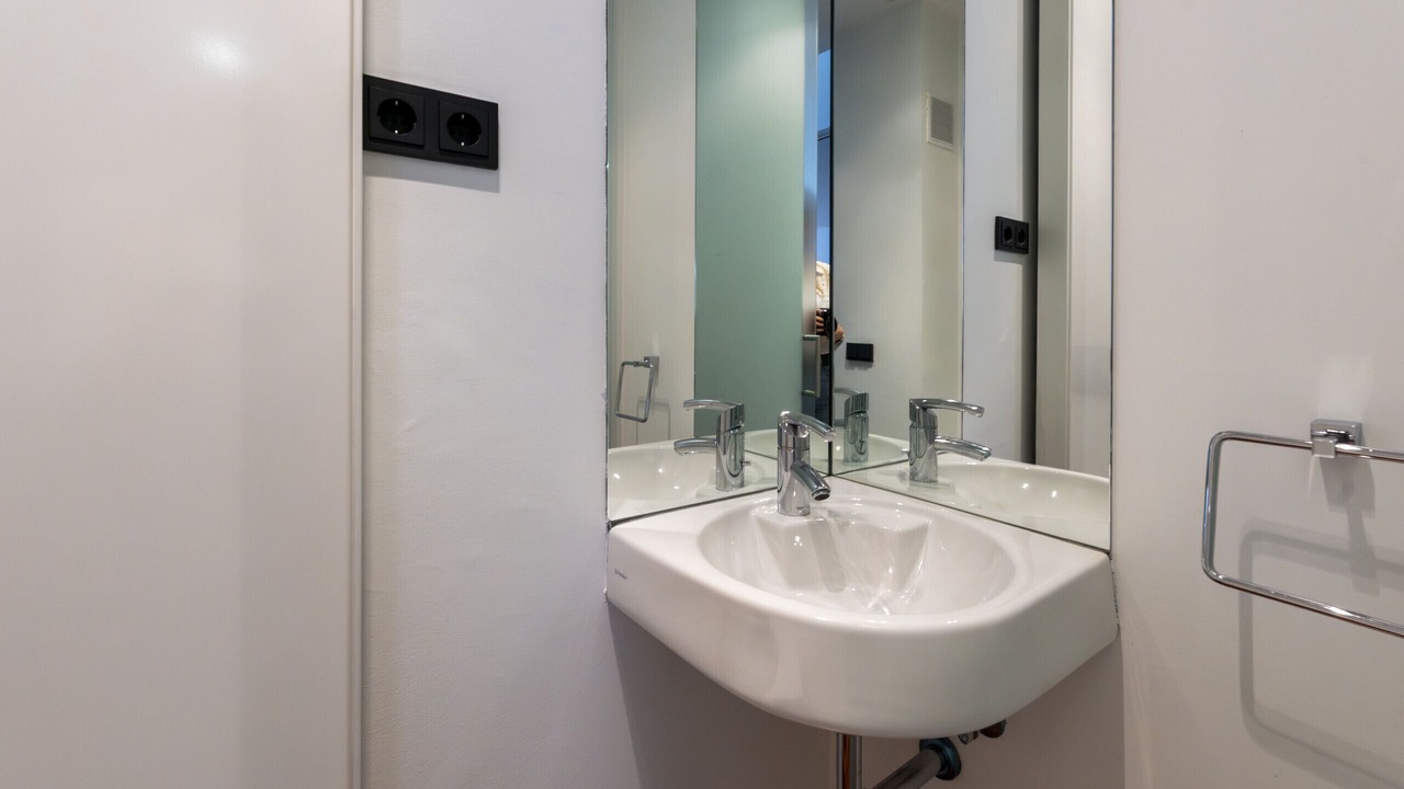 Photo of Bathroom in Cuatro Caminos