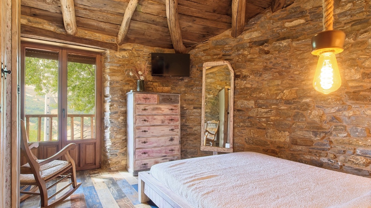 Photo of Bedroom in Folgoso do Courel