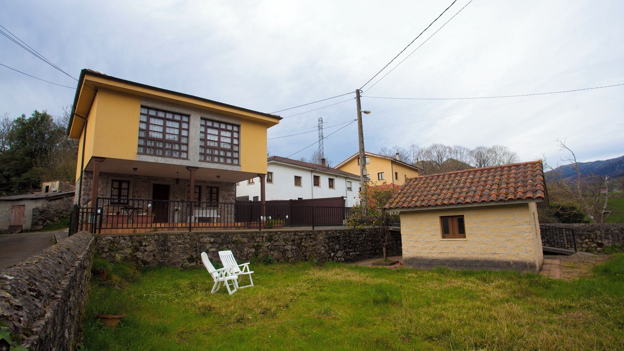 Photo of Outdoor in Collia
