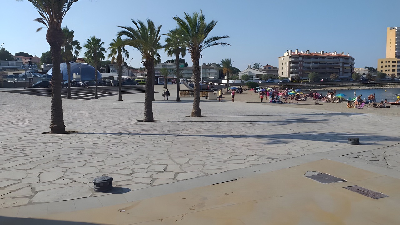 Photo of Others in L'Escala