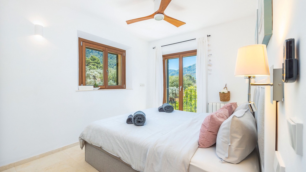 Photo of Bedroom in Valldemossa
