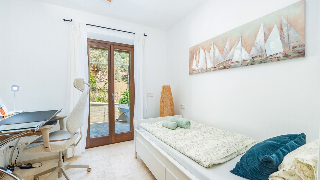 Photo of Bedroom in Valldemossa