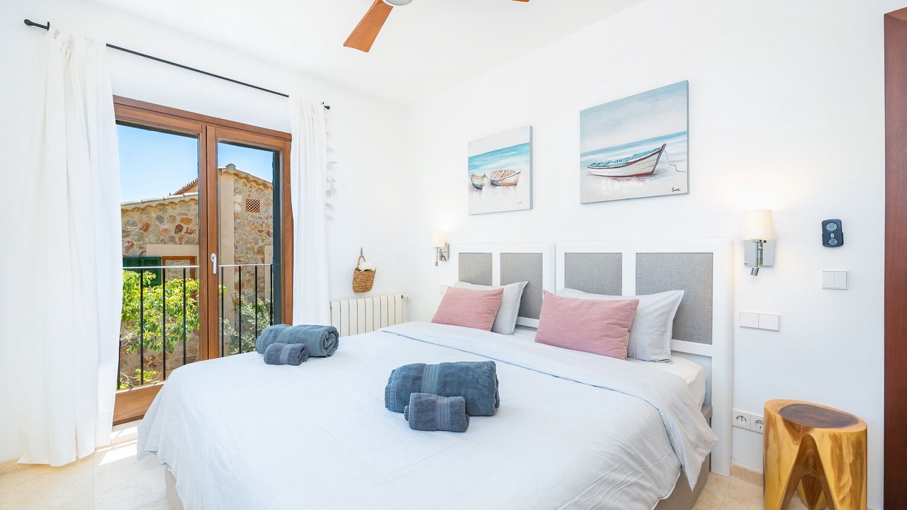 Photo of Bedroom in Valldemossa