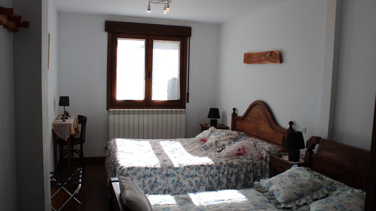 Photo of Bedroom in Espeja de San Marcelino