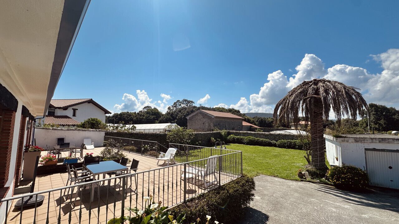 Photo of Outdoor in Isla