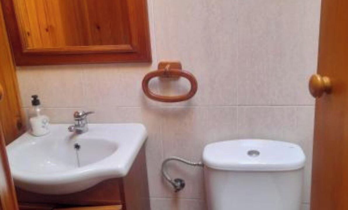 Photo of Bathroom in Mere