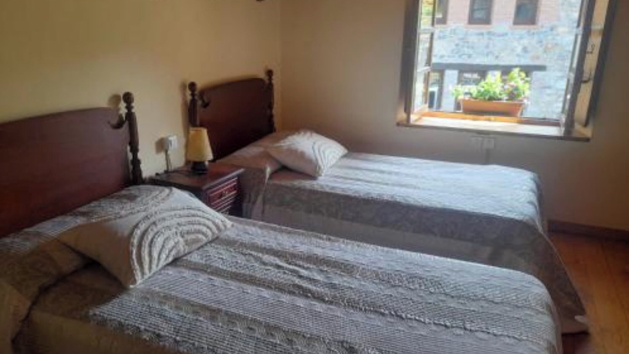 Photo of Bedroom in Mere