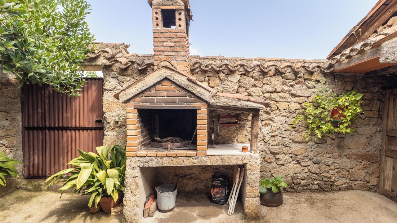 Photo of Outdoor in La Iglesuela