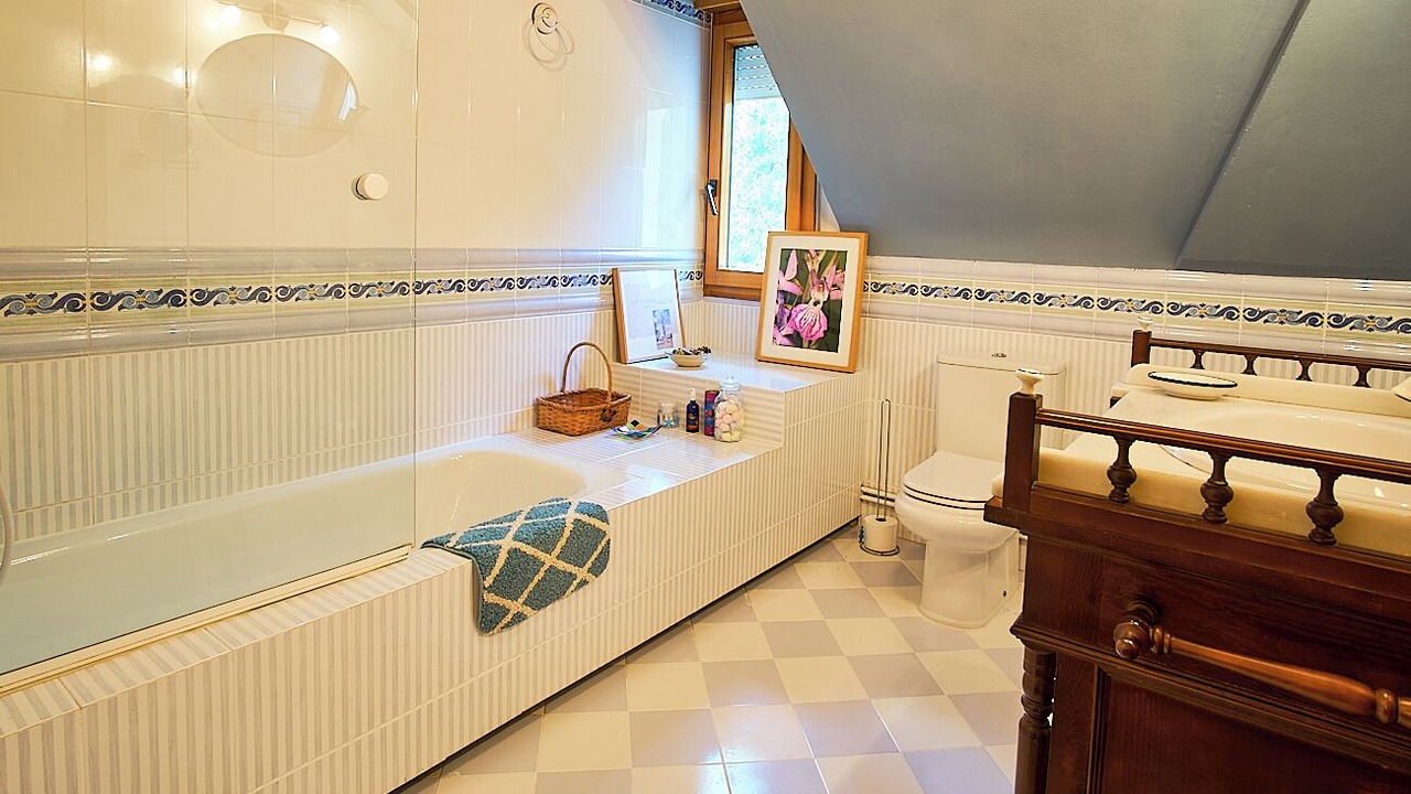 Photo of Bathroom in Espejo de Tera