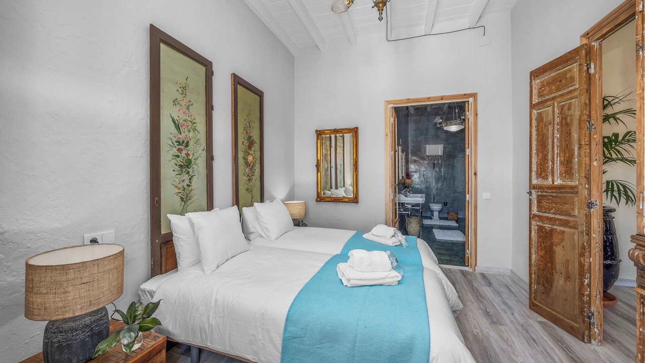 Photo of Bedroom in Higuera de la Sierra
