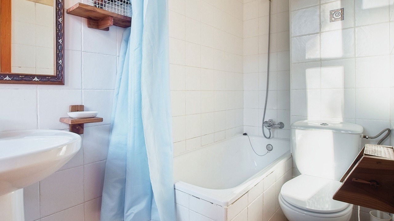 Photo of Bathroom in Matallana de Torio