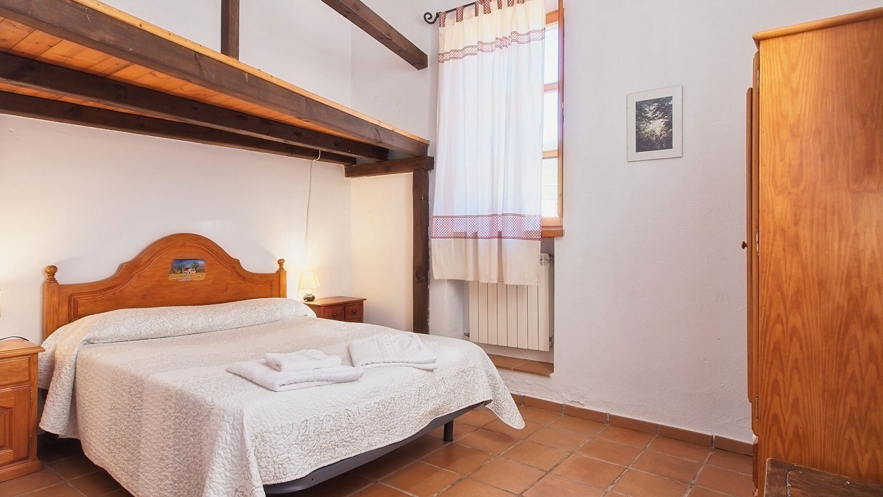 Photo of Bedroom in Matallana de Torio