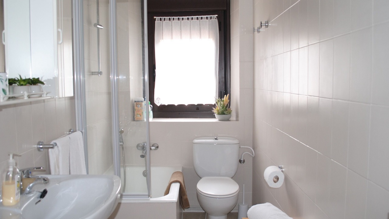 Photo of Bathroom in Los Barrios de Luna