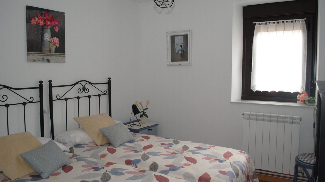 Photo of Bedroom in Los Barrios de Luna