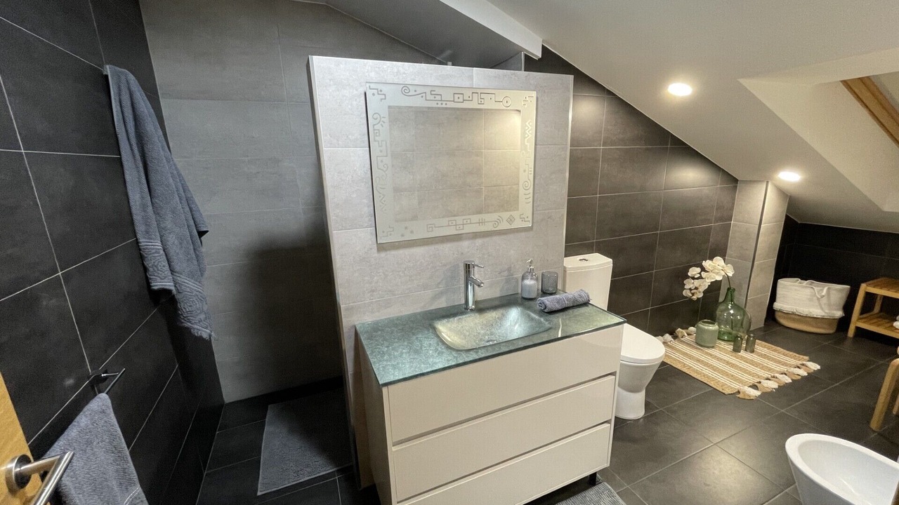 Photo of Bathroom in Moana