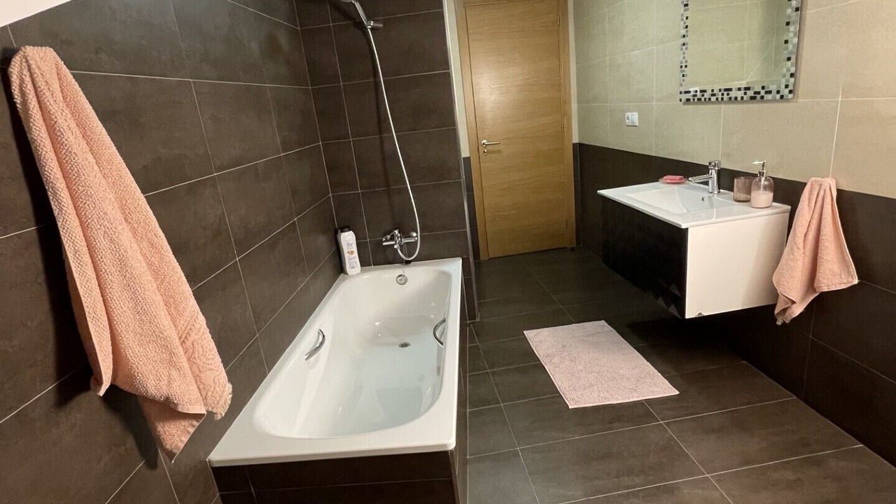 Photo of Bathroom in Moana