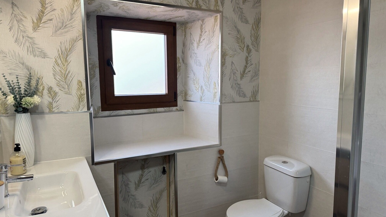 Photo of Bathroom in Parres