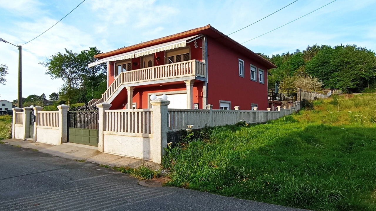 Photo of Outdoor in Noia