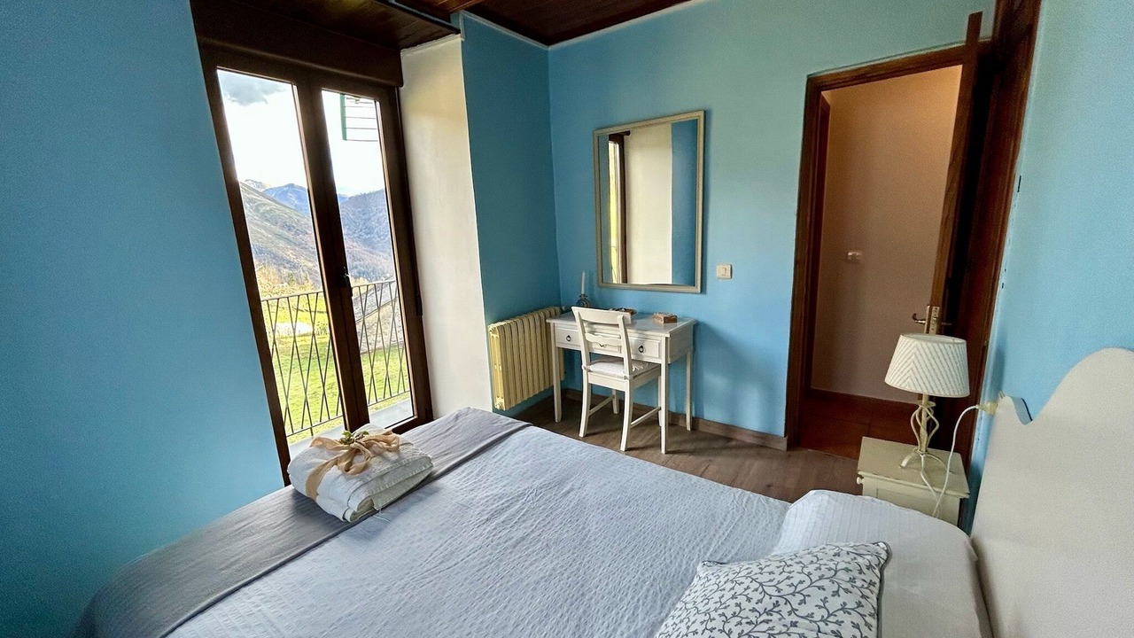 Photo of Bedroom in Oballo