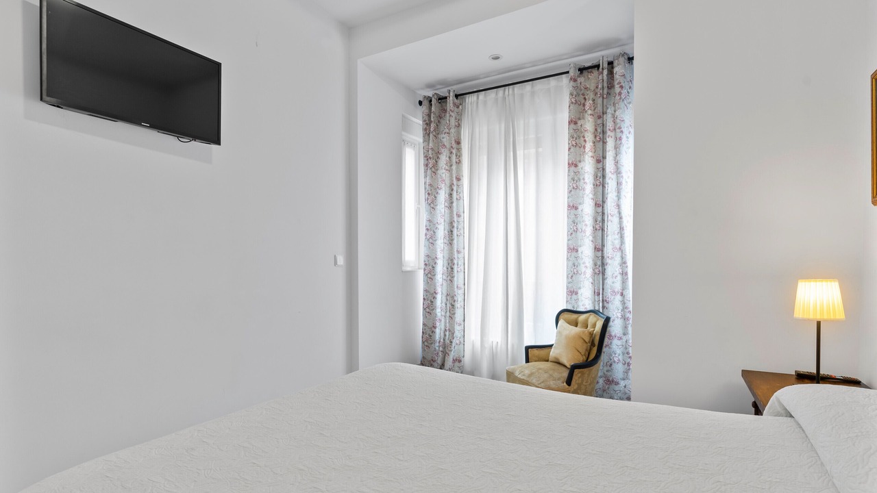 Photo of Bedroom in Cimadevilla
