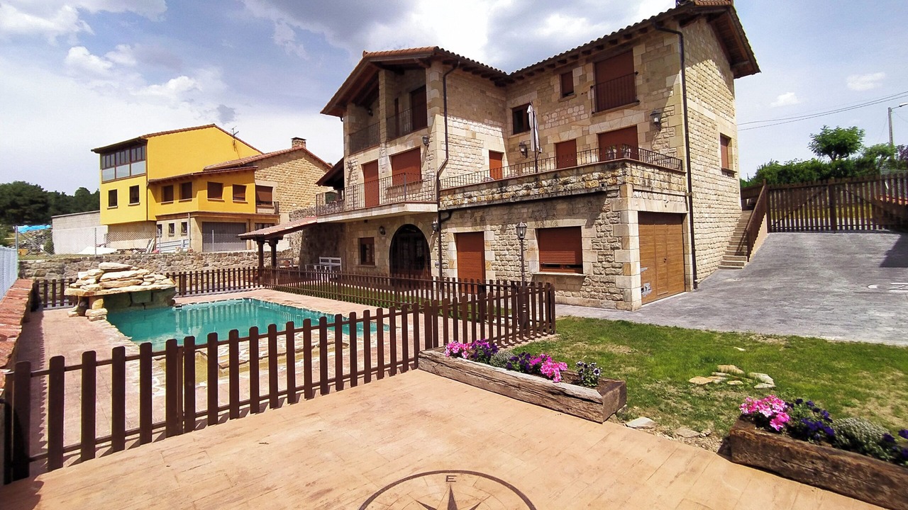 Photo of Outdoor in Quintanar de la Sierra