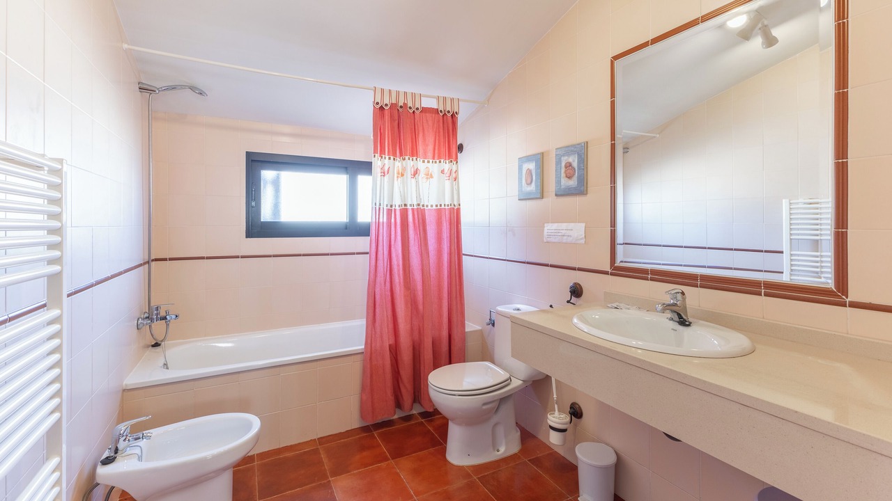 Photo of Bathroom in Navarredonda de Gredos