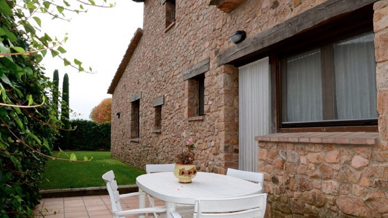 Photo of Outdoor in Peratallada