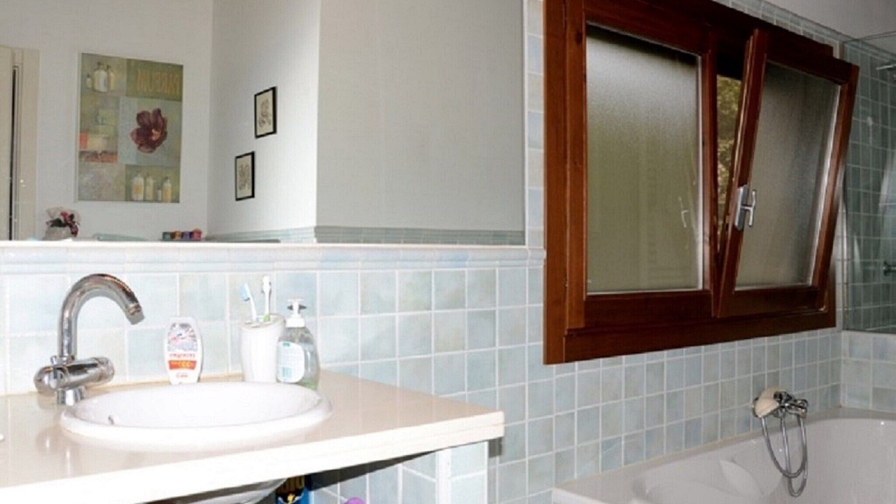 Photo of Bathroom in Peratallada