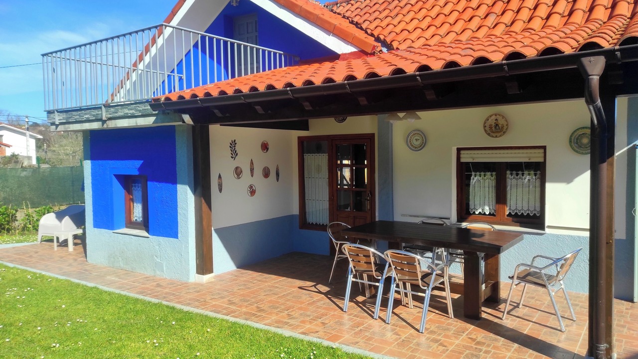 Photo of Outdoor in Parres Municipality
