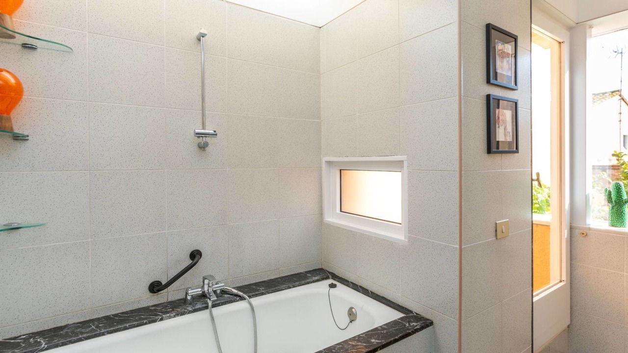 Photo of Bathroom in Pals