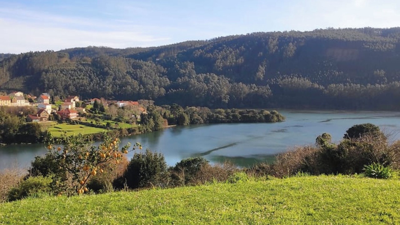 Photo of Others in Esteiro