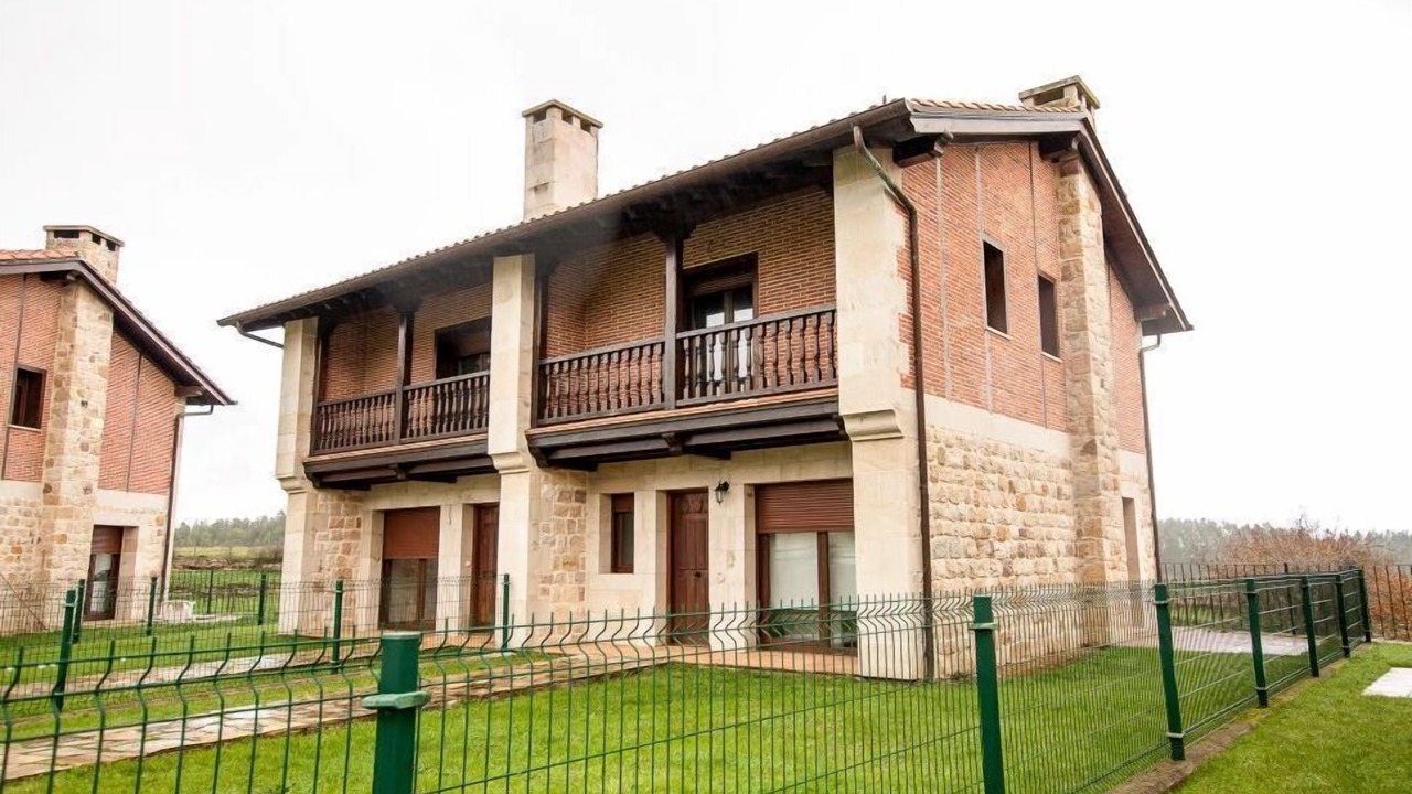 Photo of Outdoor in Estrada