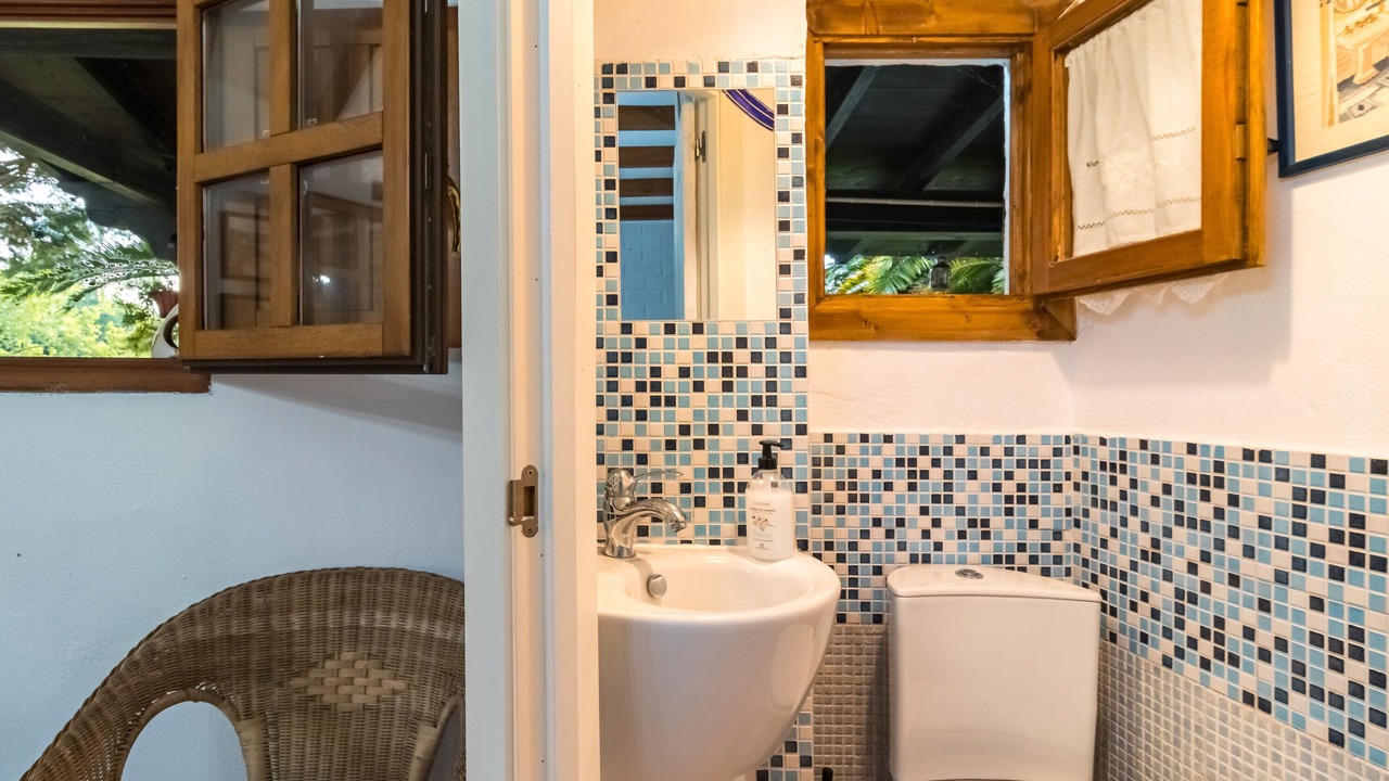 Photo of Bathroom in Estrada