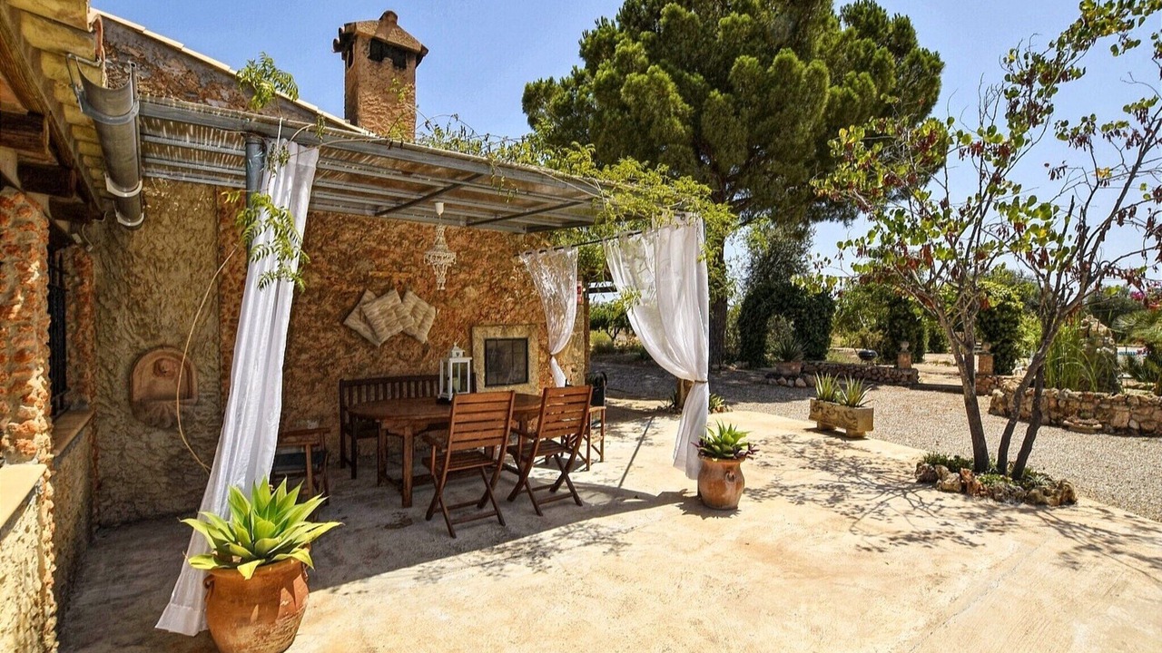 Photo of Patio Balcony in Santa Maria del Cami