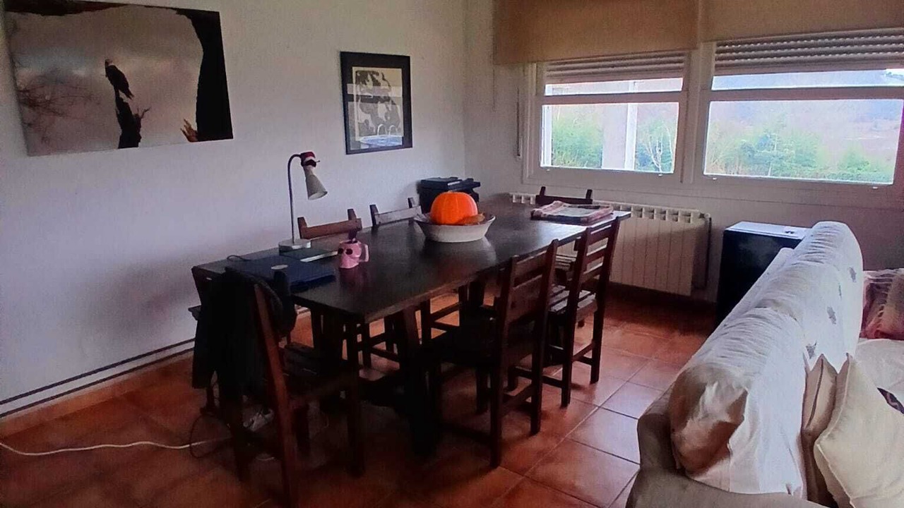 Photo of Others in Pesues