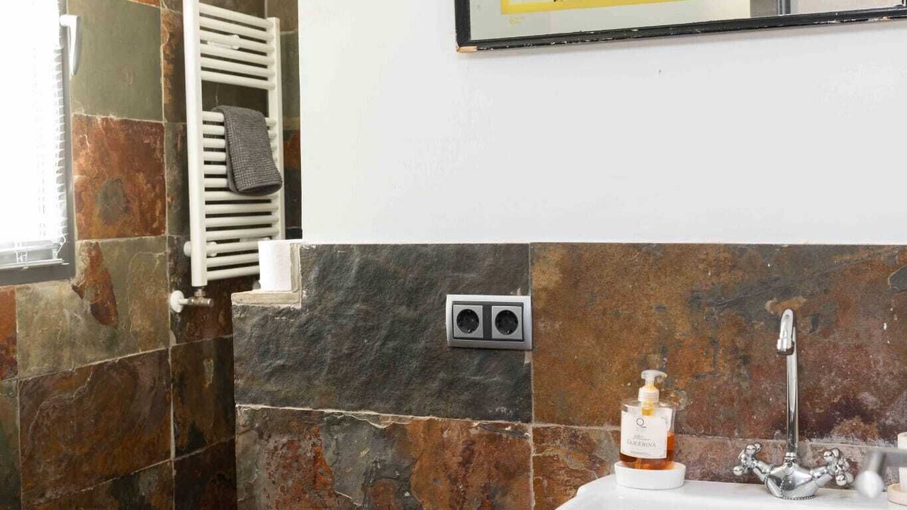 Photo of Bathroom in Segovia Old Town