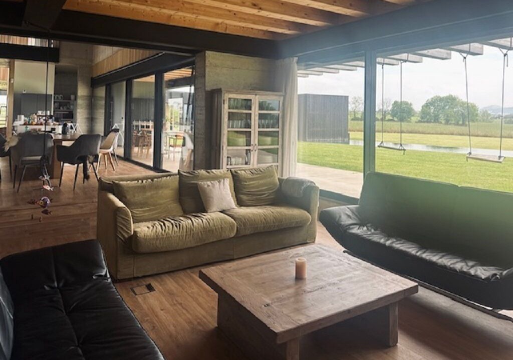Photo of Livingroom in Rubayo