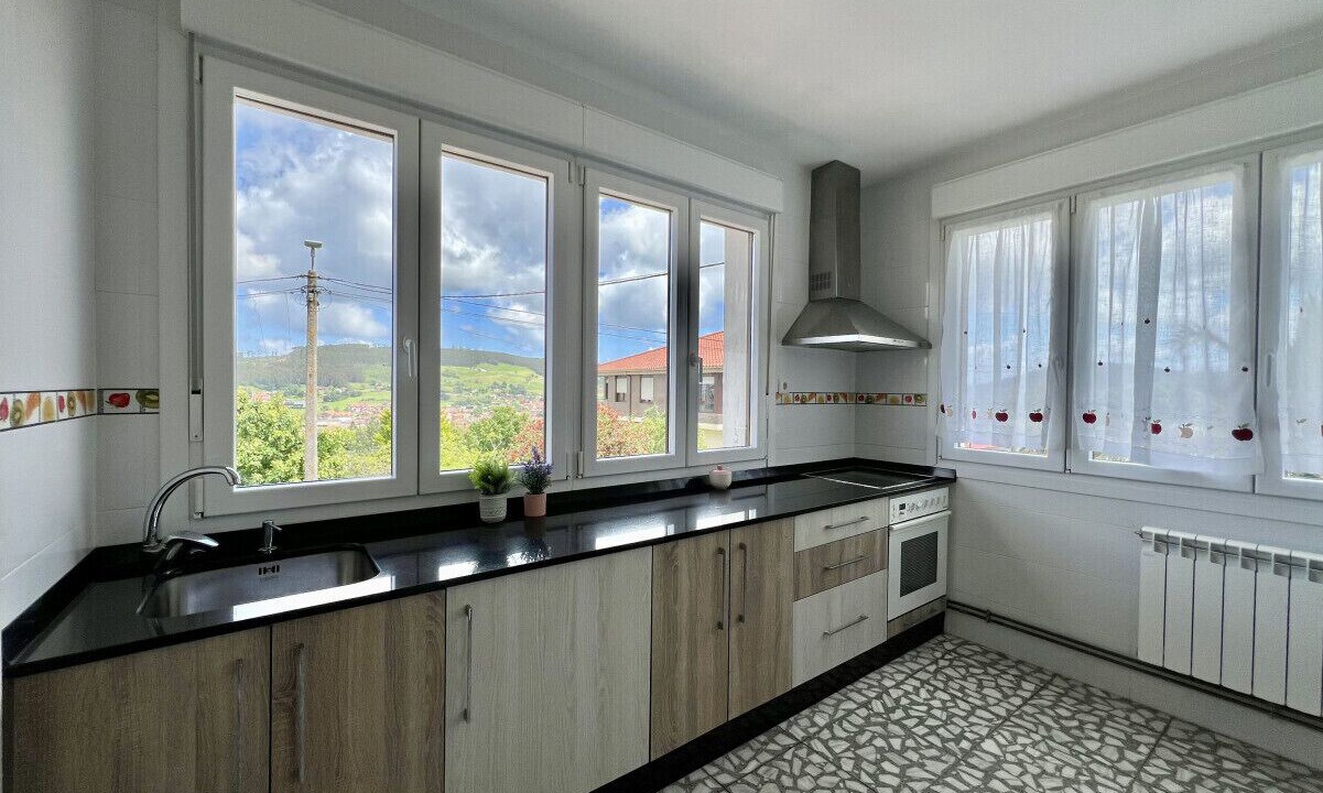 Photo of Kitchen in Meruelo