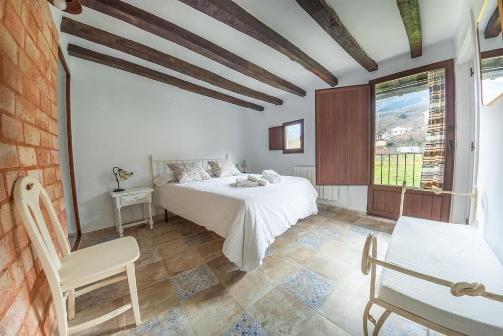 Photo of Bedroom in Hervas