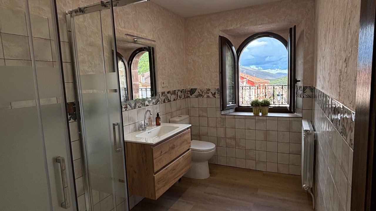 Photo of Bathroom in Branosera